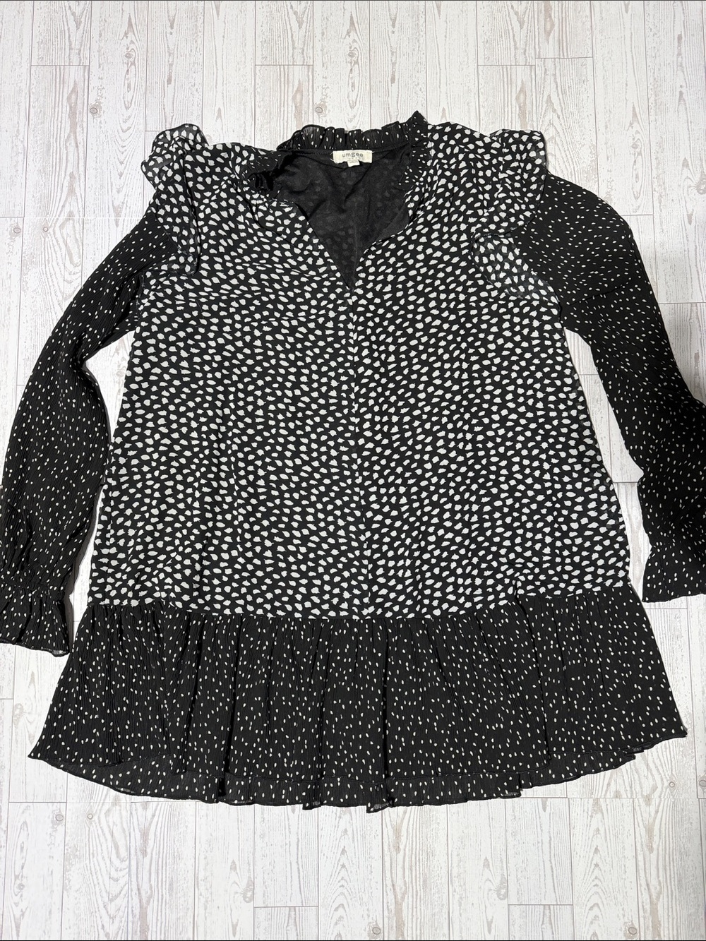 Umgee Black and White Printed Ruffle-Hem Mini Dress